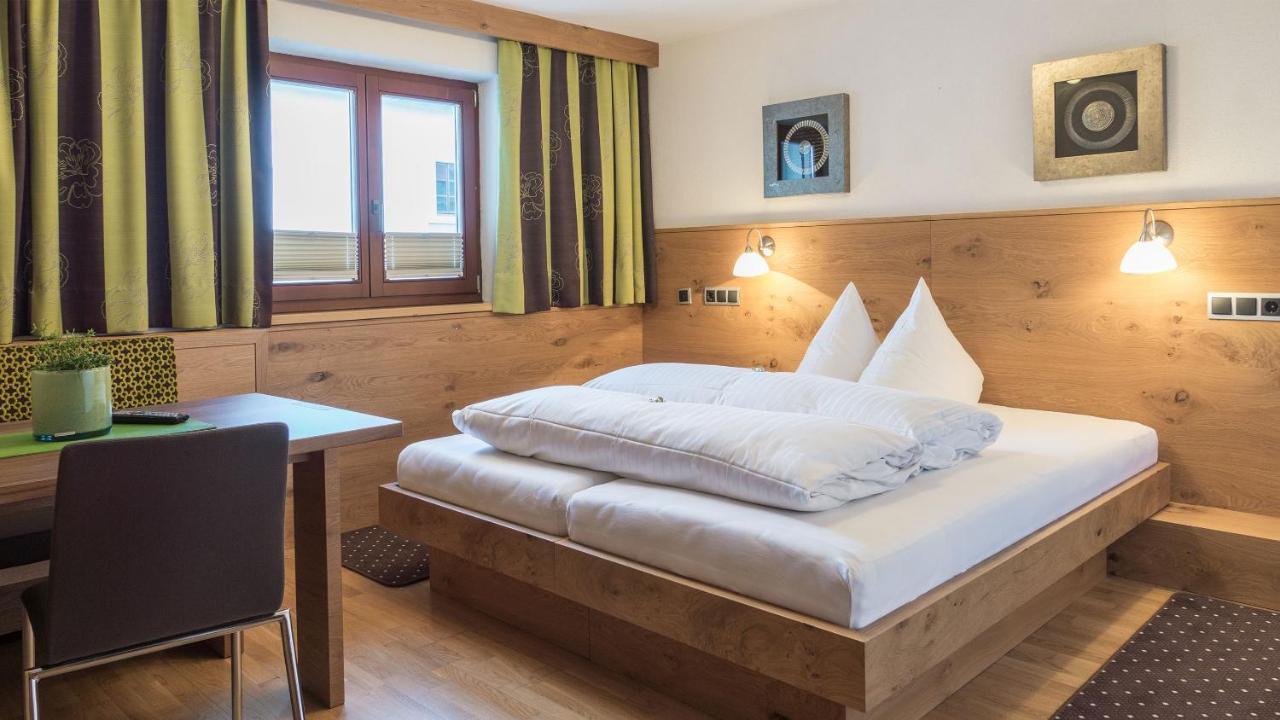 Haus Battisti Hotel St. Anton am Arlberg Exterior foto