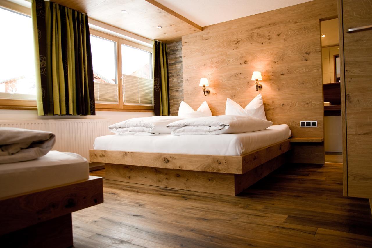 Haus Battisti Hotel St. Anton am Arlberg Exterior foto